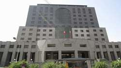 هشدار سازمان بازرسی درباره اخذ وجوه غیرقانونی در بیمارستان‌های خصوصی/ وزارت بهداشت موظف به معرفی بیمارستان‌های متخلف به تعزیرات شد