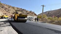 بازرس‌کل قضایی کهگیلویه و بویراحمد در جریان بازدید میدانی از برخی محورهای مواصلاتی استان عنوان کرد؛ توسعه راه‌های مناسب و ایمن پیش زمینه توسعه استان است