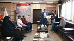 تقدیر جمعی از متقاضیان نهضت ملی مسکن مهرآرا از بازرس کل استان زنجان