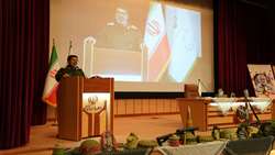 سردار رمضان شریف: ملت ایران امروز آماده‌تر از همیشه برای دفاع از کشور است/ مسئولان باید خادم بودن را سرلوحه کار خود قرار دهند