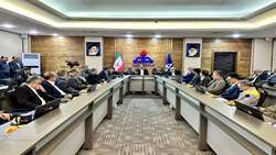 تاکید بر اجرای طرح‌های فشارافزایی، تکمیل پروژه‌های نیمه‌تمام پارس جنوبی، تسریع در کاهش مشعل سوزی‌ و اجرای قراردادهای مربوطه/ مدیران بازنشسته باید جای خود را به متخصصان جوان و باانگیزه بدهند/ مسئولیت اجتماعی در عسلویه به خوبی اجرا شود