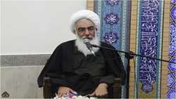 علت ایستادگی امام و مقام معظم رهبری در برابر دشمنان، مطیع خداوند بودن است